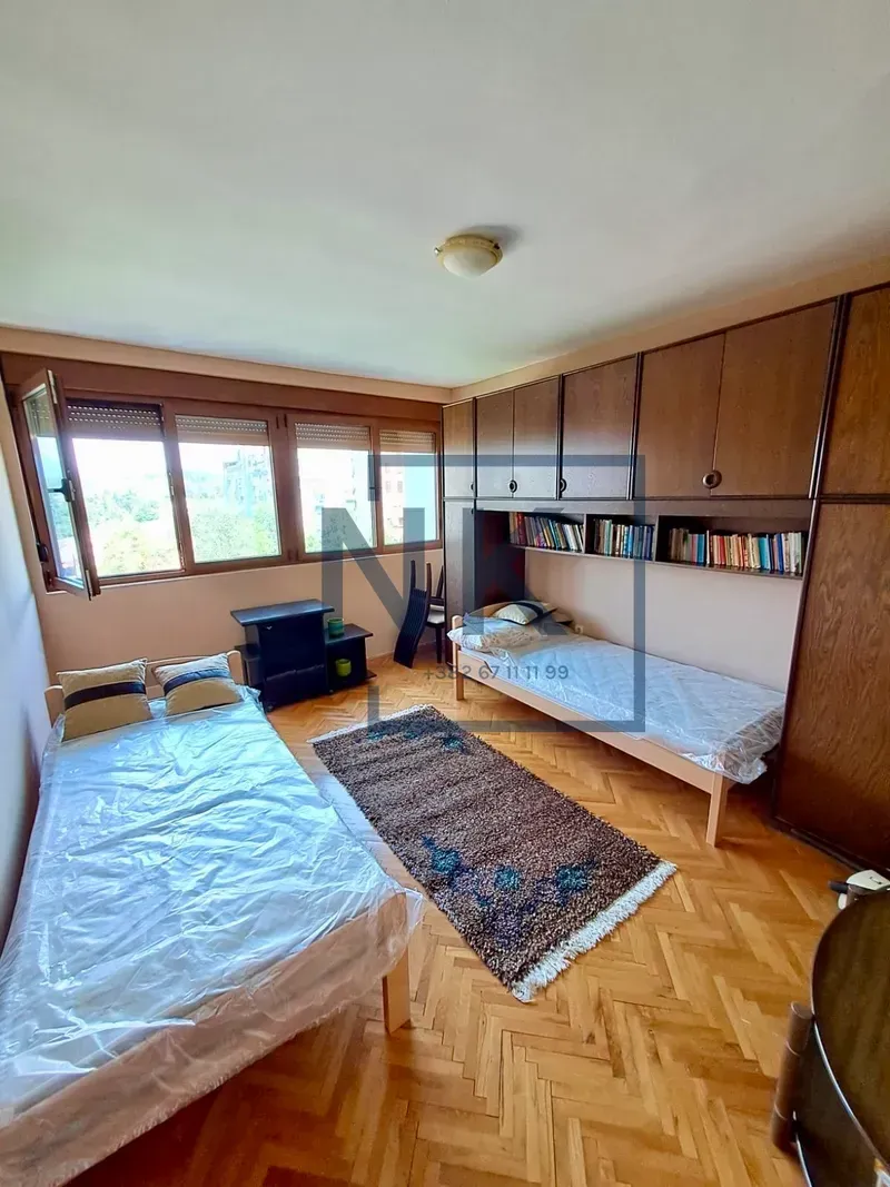 Rent, two bedroom apartment, 65m², Pejton, Podgorica