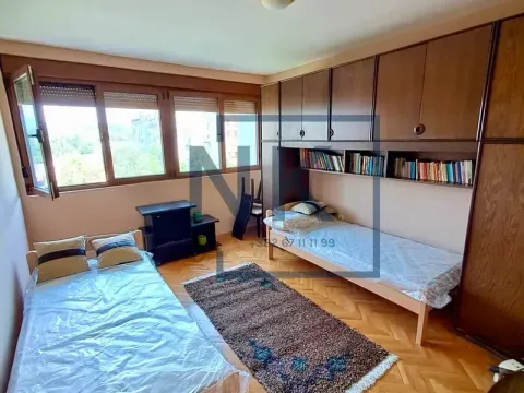 Rent, two bedroom apartment, 65m², Pejton, Podgorica - image 6