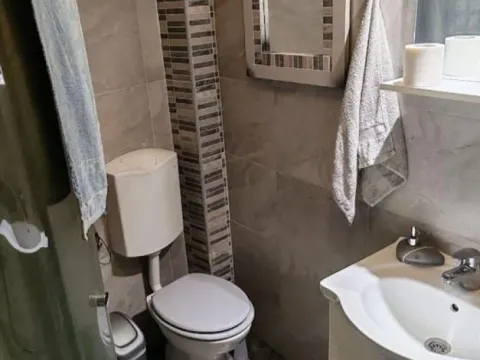 Prodaja, kuća, 95m², Karaburma, Palilula Sve Podlokacije - image 8