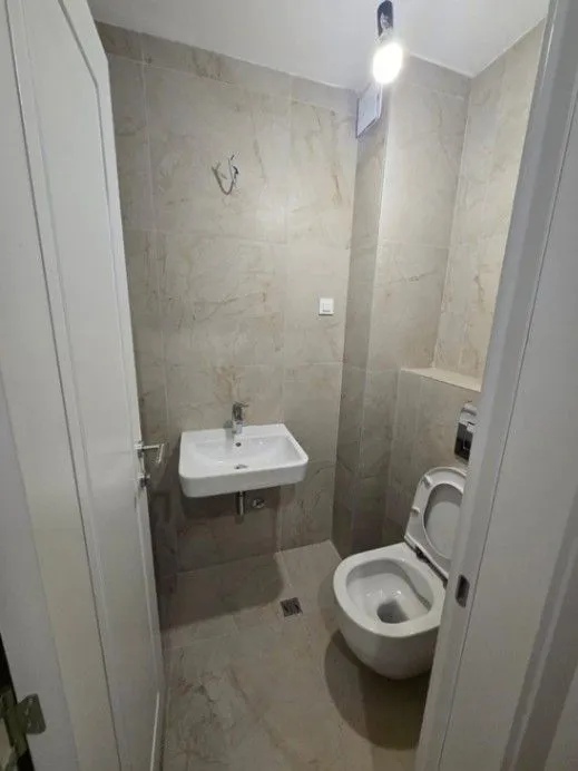 Prodaja, trosoban stan, 127m², Tološka šuma, Podgorica