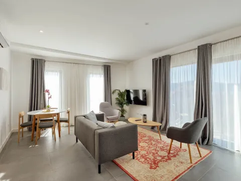 Izdavanje, jednosoban stan, 54m², Donja Lastva, Tivat - image 5