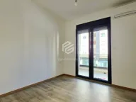 Izdavanje, dvosoban stan, 53m², City Kvart, Podgorica - image 4