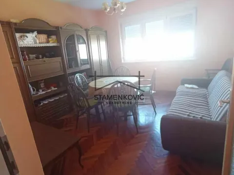 Prodaja, kuća, 187m², Sremska Mitrovica, Srbija - image 6