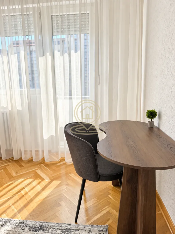 Izdavanje, jednosoban stan, 39m², Sajmište, Novi Sad