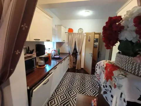 Sale, house, 200m², Donja Gorica, Podgorica - image 6