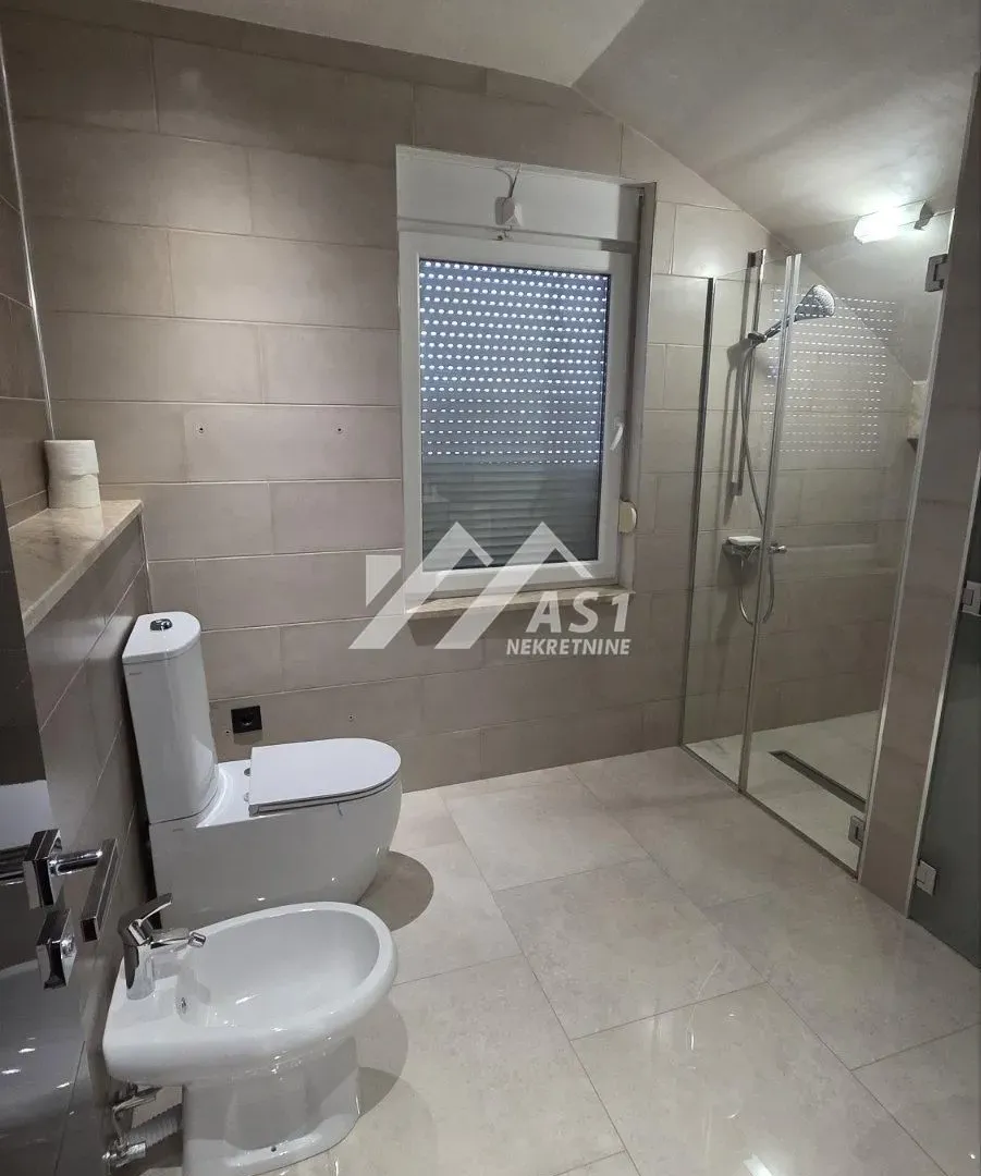 Izdavanje, jednosoban stan, 45m², Nova Detelinara, Novi Sad Sve Podlokacije