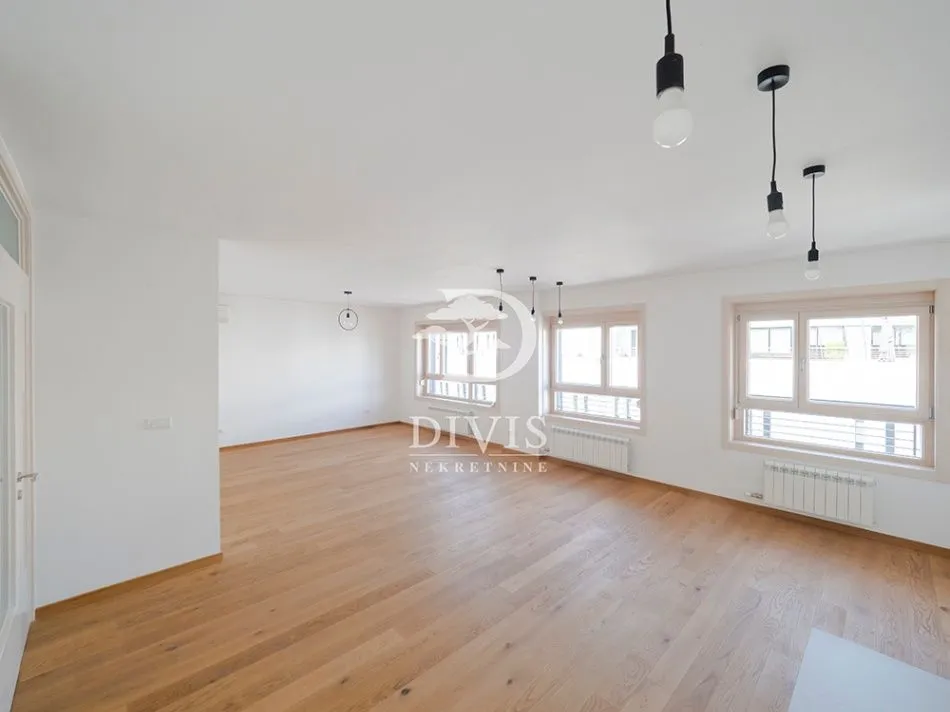 Sale, four bedroom apartment, 128m², Vračar Hram, Vračar Sve Podlokacije