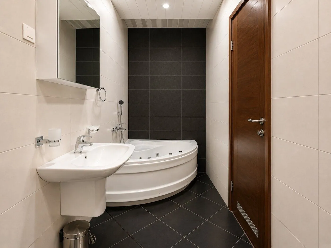 Rent, two bedroom apartment, 72m², Krivi Most, Podgorica