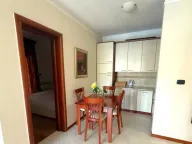 Izdavanje, dvosoban stan, 85m², Rafailovići, Budva - image 3