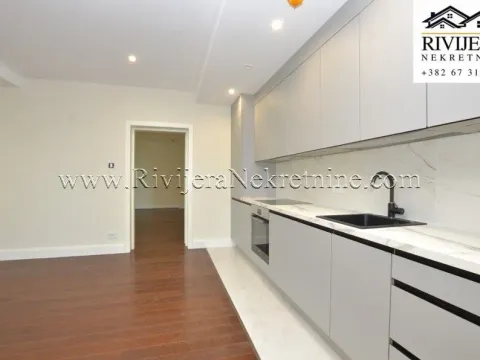 Prodaja, trosoban stan, 165m², Đenovići, Herceg Novi - image 2