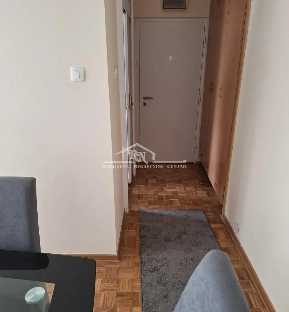 Rent, three bedroom apartment, 73m², Novi Beograd Sve Podlokacije, Beograd