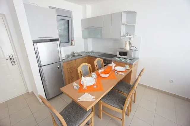 Prodaja, stan, 52m², Petrovac, Budva