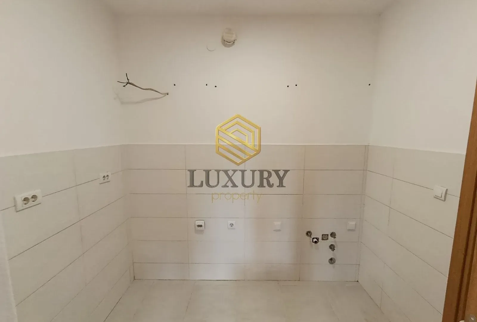 Prodaja, jednosoban stan, 43m², Blok 9, Podgorica