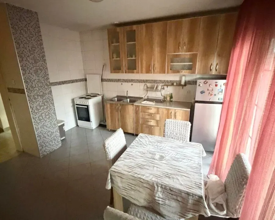 Rent, house, 100m², Tološi, Podgorica