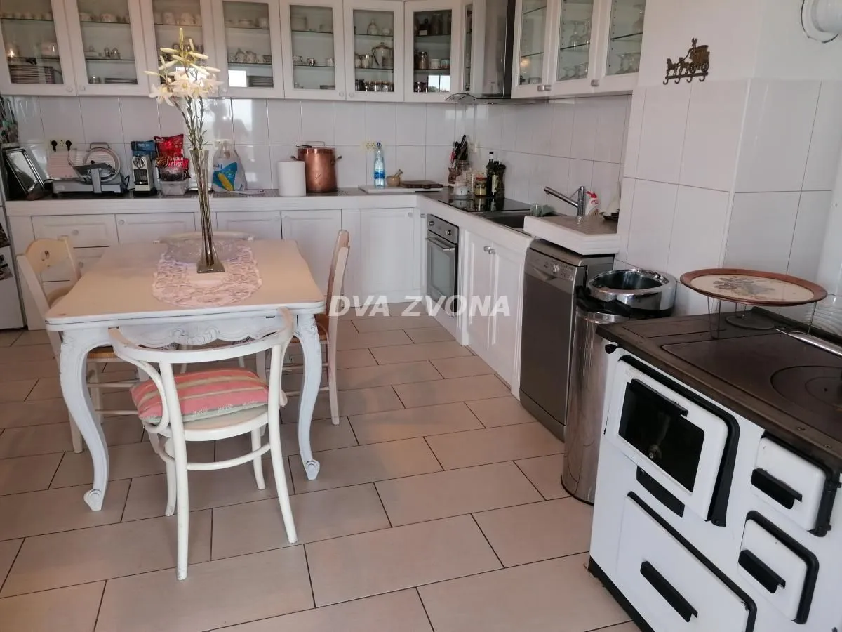 Prodaja, kuća, 274m², Stari Slankamen, Inđija