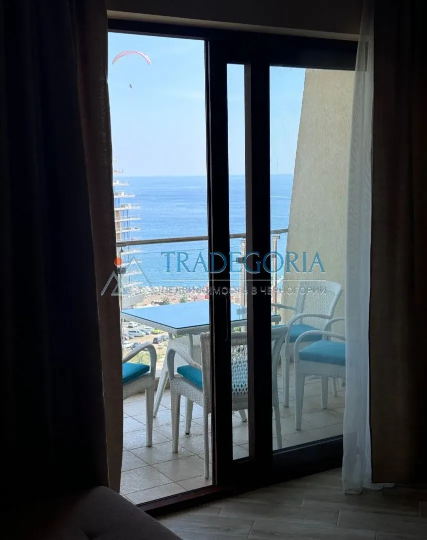 Prodaja, dvosoban stan, 93m², Bečići, Budva