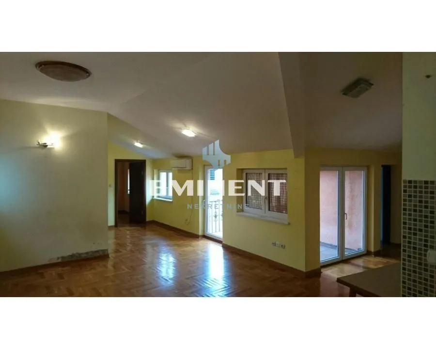 Rent, two bedroom apartment, 75m², Zemun Centar, Zemun Sve Podlokacije