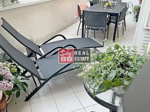 Kuća in Voždovac Sve Podlokacije