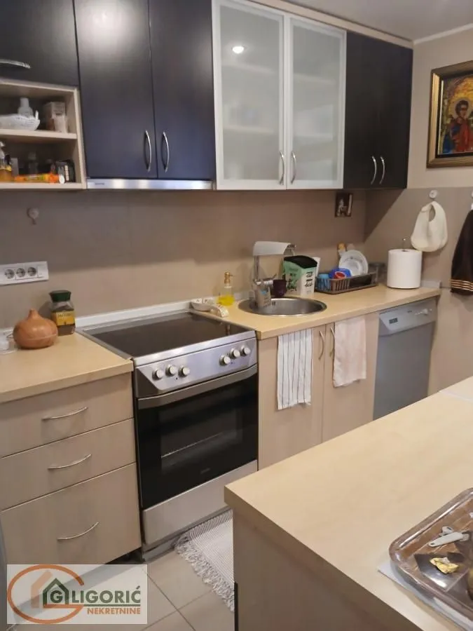Prodaja, trosoban stan, 75m², Botanička Bašta, Palilula Sve Podlokacije