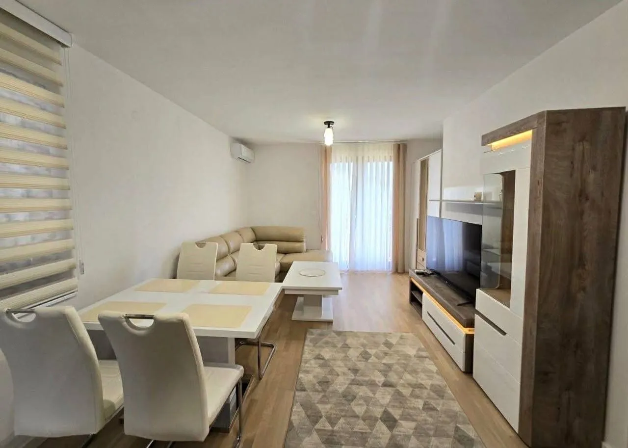 Rent, one bedroom apartment, 50m², Mažina, Tivat