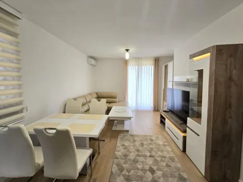 Rent, one bedroom apartment, 50m², Mažina, Tivat - image 3