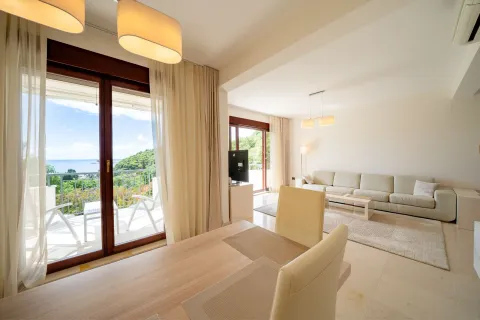 Prodaja, trosoban stan, 86m², Petrovac, Budva - image 7