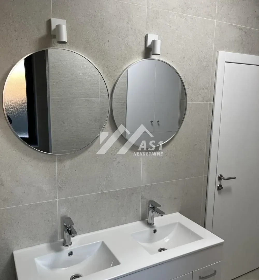 Rent, house, 235m², Sremska Kamenica, Petrovaradin