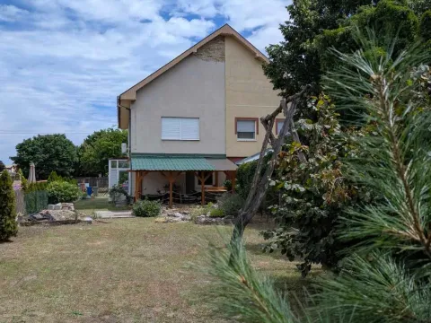 Prodaja, kuća, 106m², Palić, Subotica - image 14