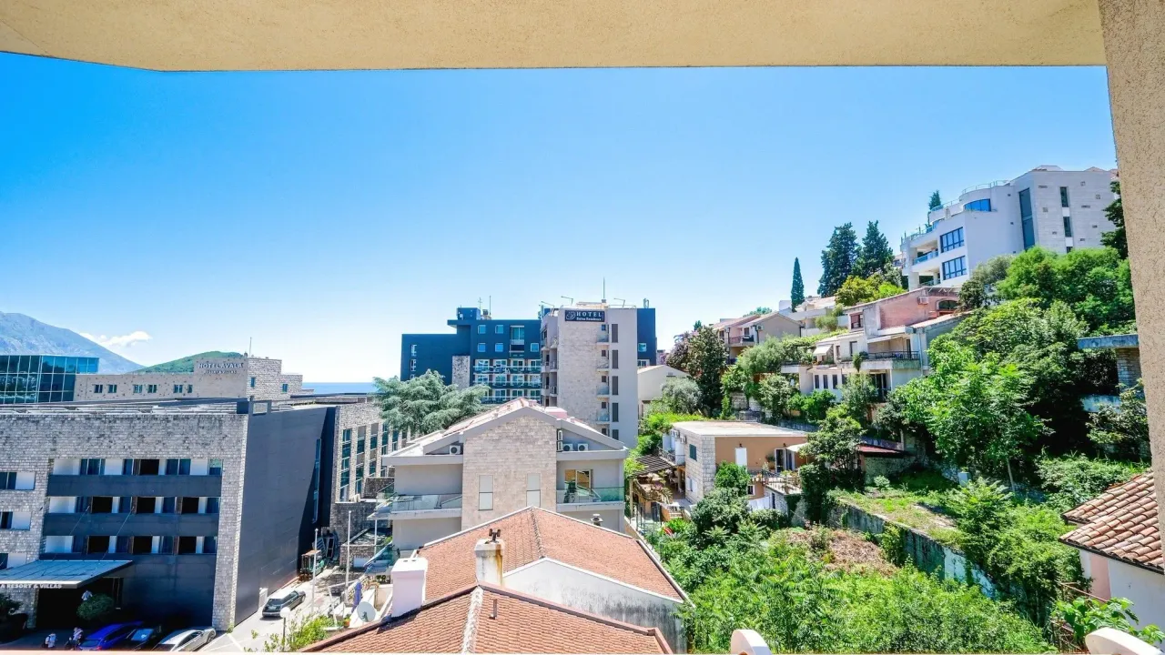 Prodaja, dvosoban stan, 75m², Budva, Crna Gora