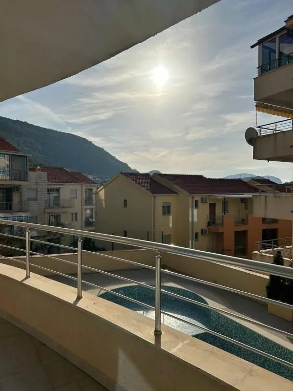 Sale, two bedroom apartment, 85m², Petrovac, Budva
