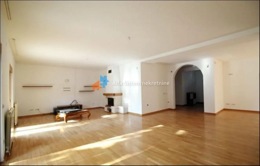 Izdavanje, kuća, 600m², Savski Venac, Beograd