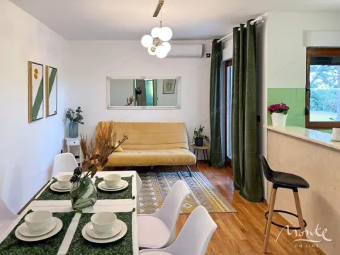 Sale, three bedroom apartment, 120m², Petrovac, Budva - image 3