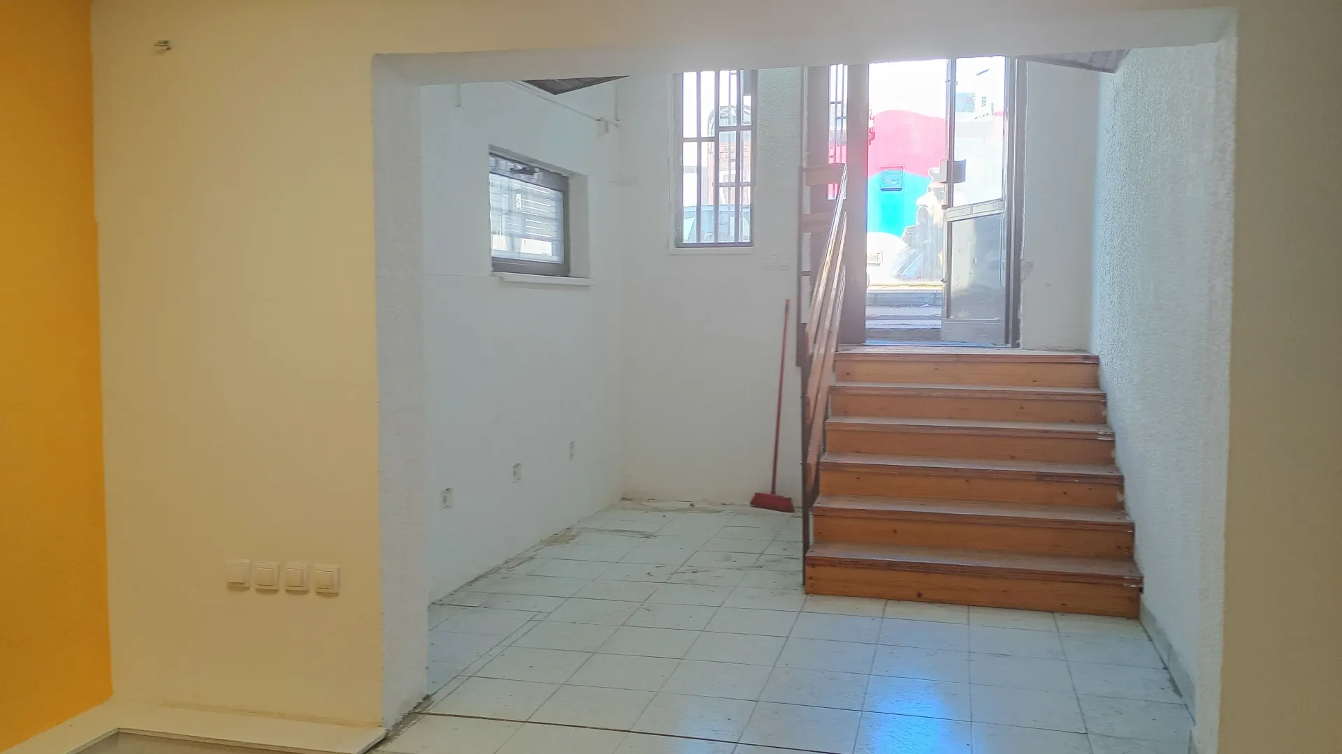 Rent, office space, 44m², Zemun Nova Galenika, Zemun Sve Podlokacije