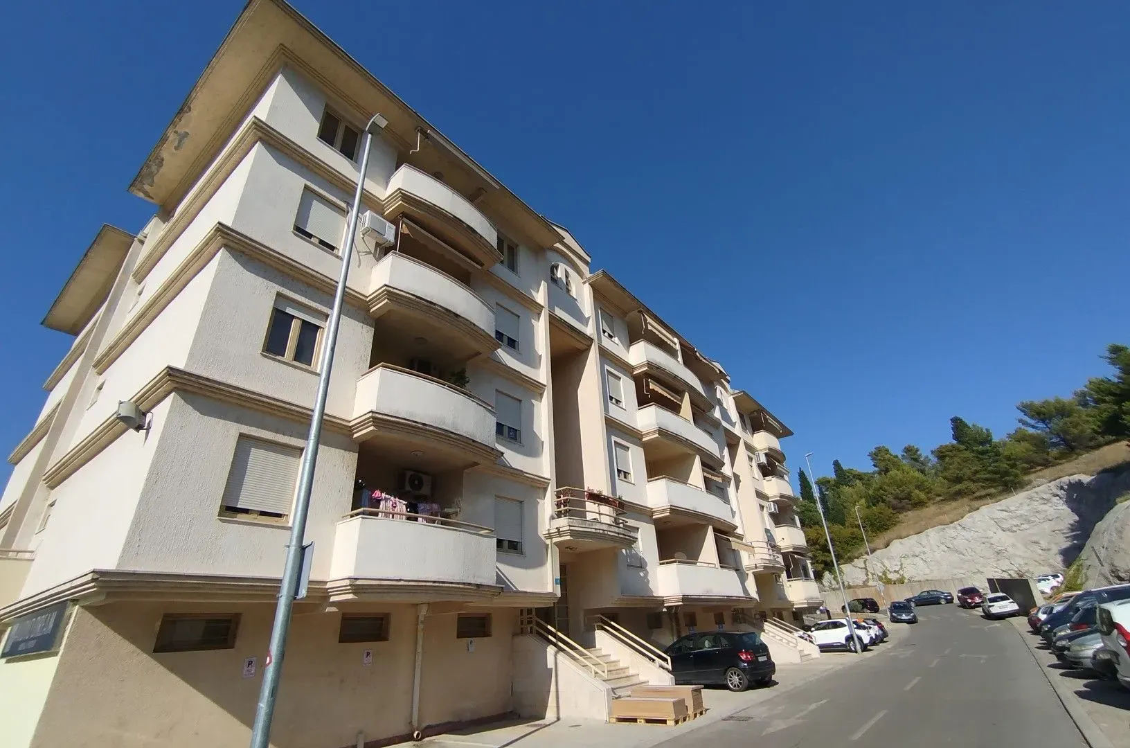 Prodaja, stan, 72m², Vezirov Most, Podgorica