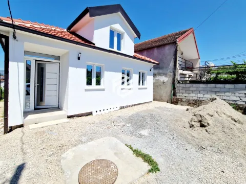 Rent, house, 120m², Konik, Podgorica - image 16