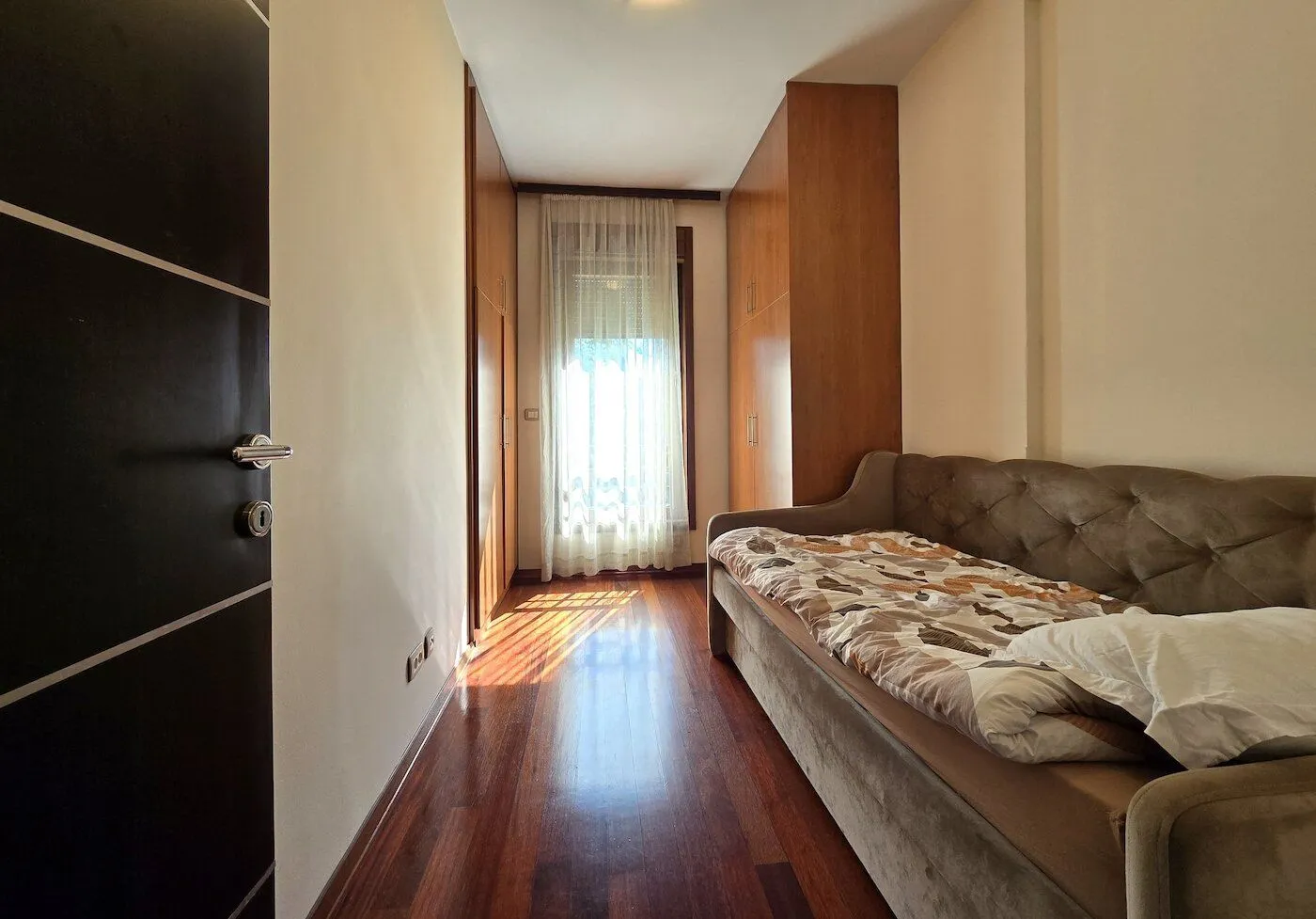 Rent, apartment, 100m², Preko Morače, Podgorica