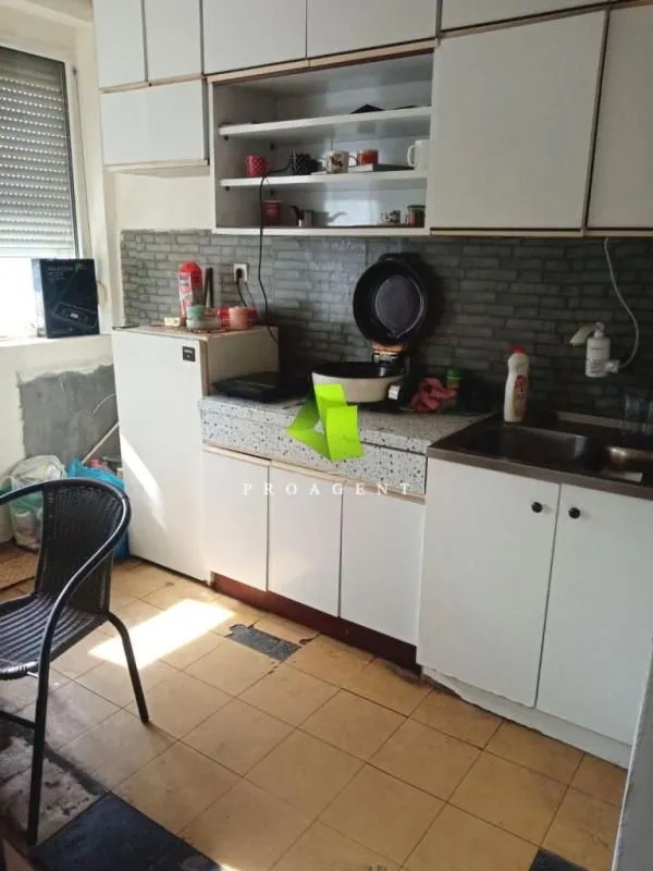 Prodaja, trosoban stan, 67m², Medijana, Niš