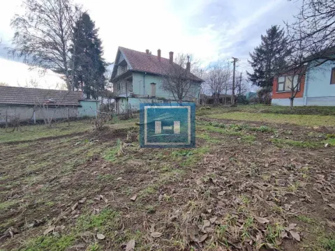 Prodaja, kuća, 72m², Majur, Jagodina - image 9