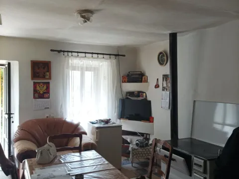 Prodaja, kuća, 59m², Cetinje, Crna Gora - image 8