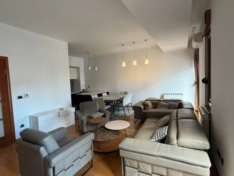 Prodaja, dvosoban stan, 84m², Centar, Podgorica - image 3