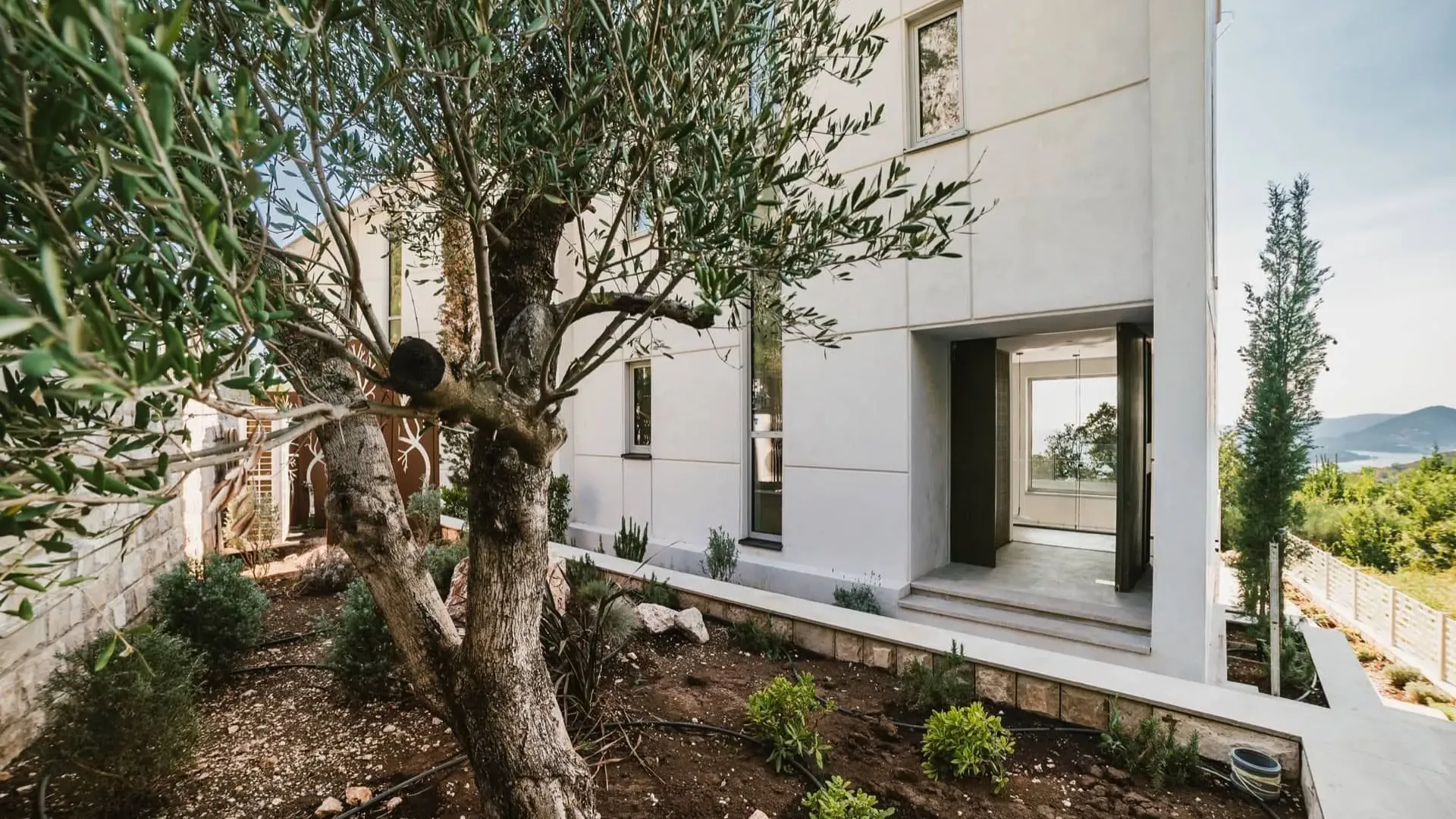 Sale, house, 230m², Blizikuće, Budva
