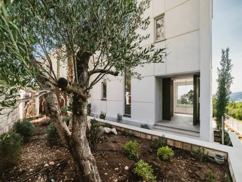 Sale, house, 230m², Blizikuće, Budva - image 11