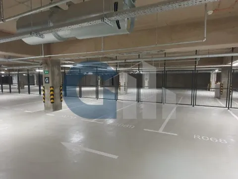 Izdavanje, trosoban stan, 90m², Savski Venac, Beograd - image 16