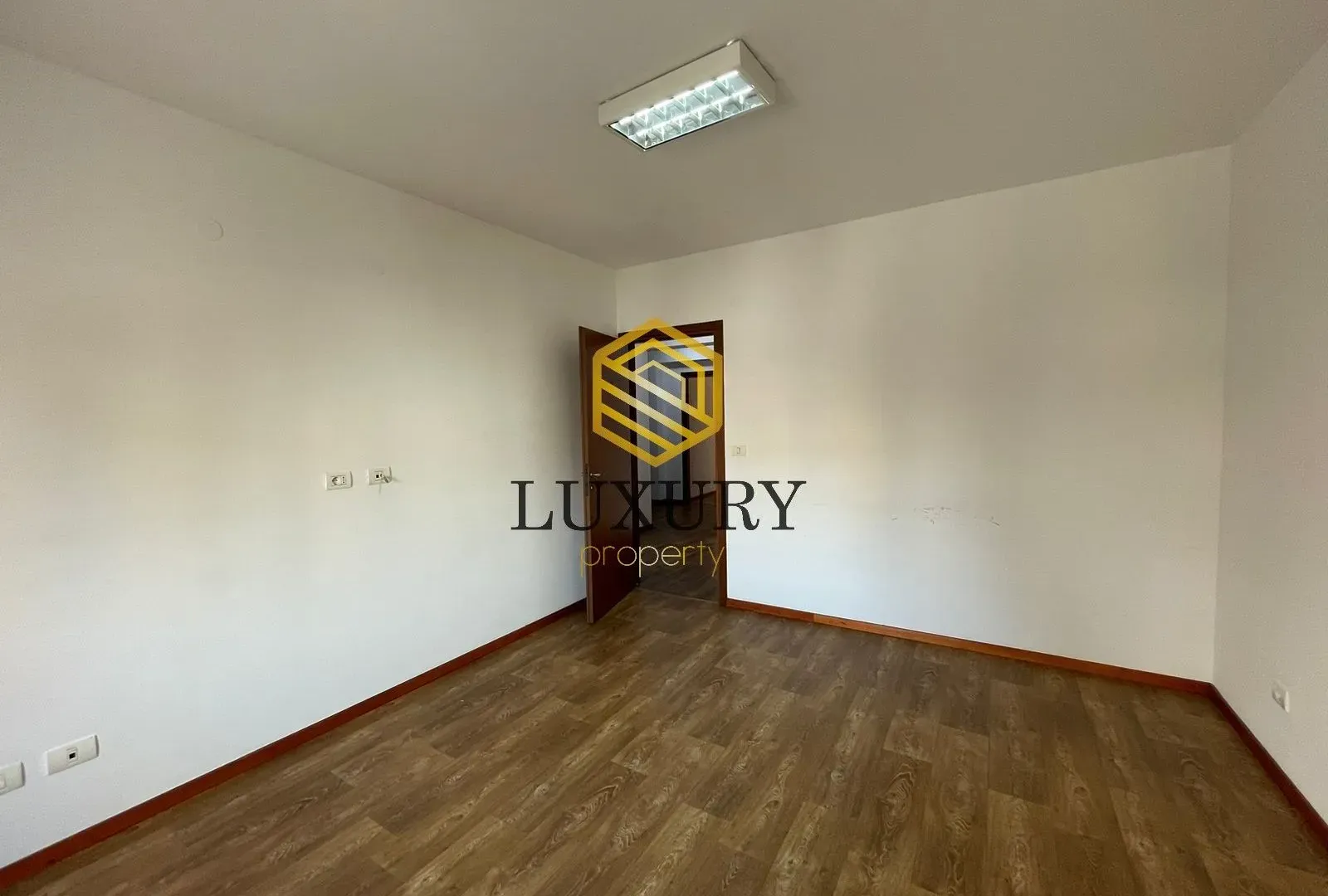 Rent, three bedroom apartment, 110m², City Kvart, Podgorica