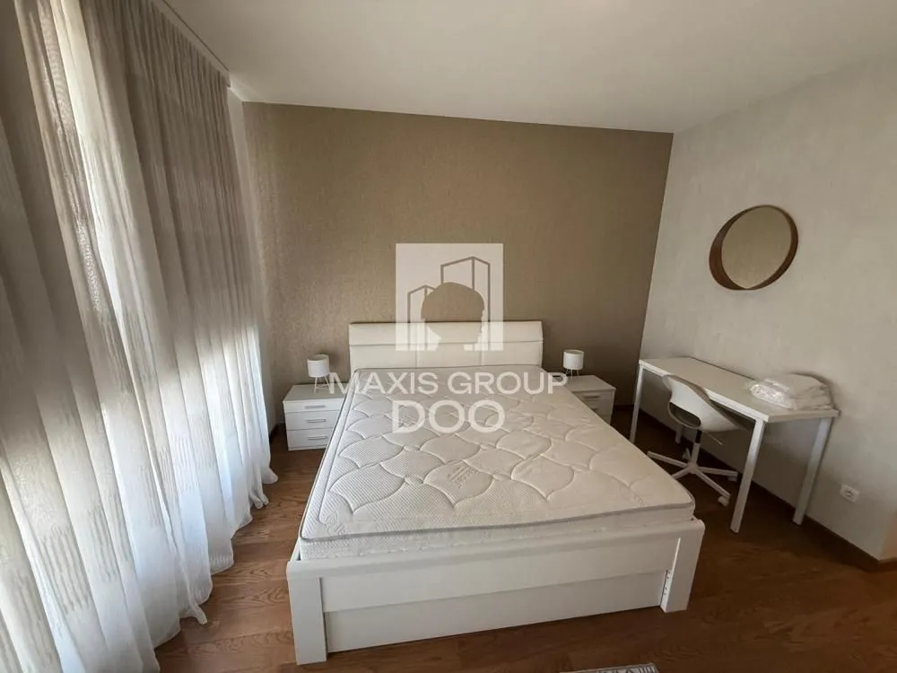 Rent, two bedroom apartment, 56m², Savski Venac, Beograd