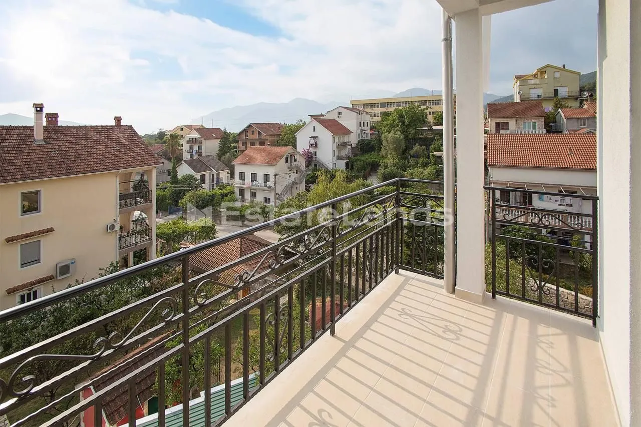 Rent, one bedroom apartment, 43m², Mažina, Tivat