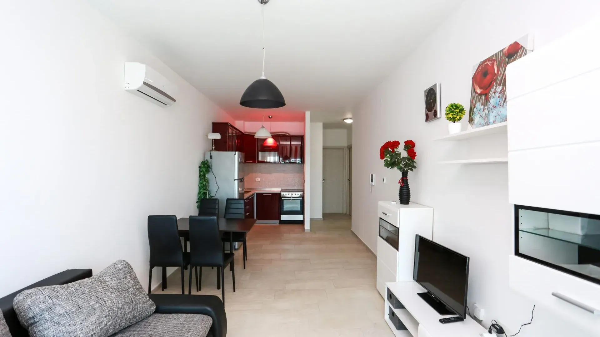Sale, apartment, 65m², Bečići, Budva