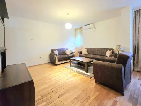 Izdavanje, jednosoban stan, 59m², Blok 5, Podgorica - image 4