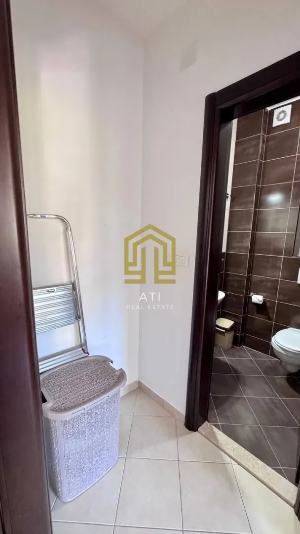 Prodaja, jednosoban stan, 43m², Lazi, Budva