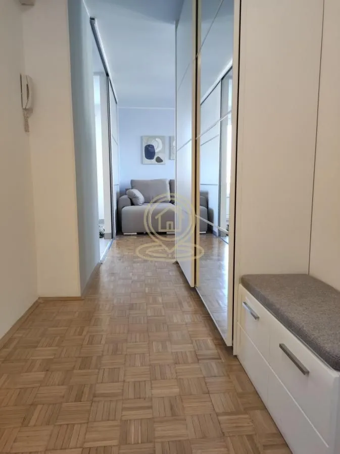 Izdavanje, dvosoban stan, 60m², Liman 2, Novi Sad Sve Podlokacije